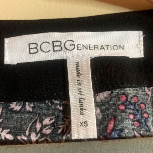 BCBGeneration Floral Dress - Picture 3 of 6